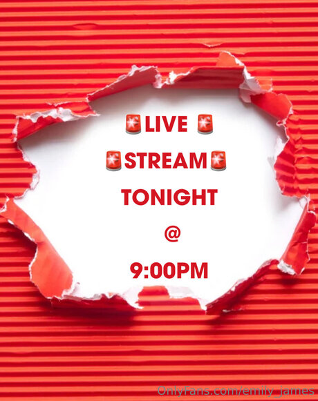 Emily James star top photos