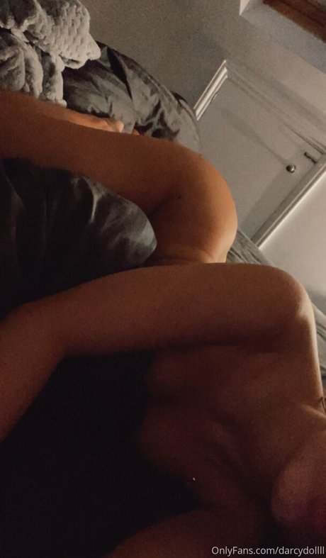 darcydollll sexy actress archive