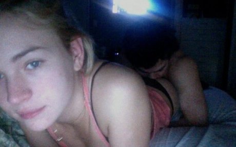 Britt Robertson nice actress galleries