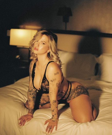 The 21 Laws star sex archive