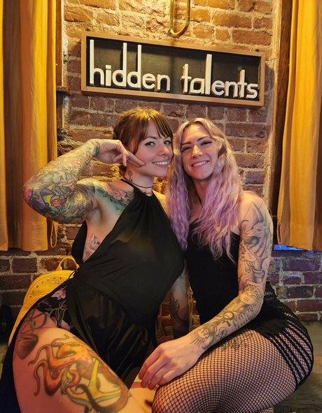 classyngassyfree pornstar erotic photo