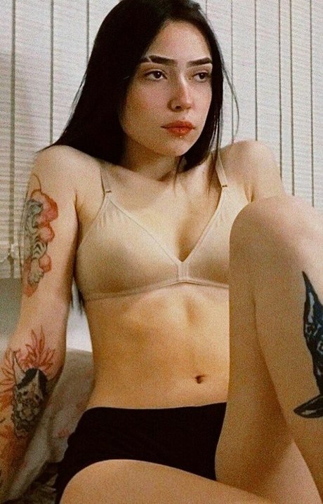 Baconehruim sexy model photos