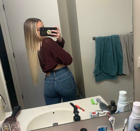 Royal Papaya hd star pictures