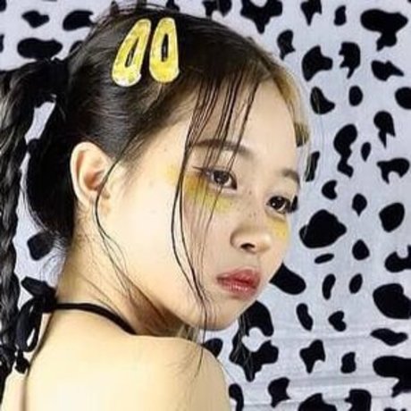 ozarayau model perfect pic