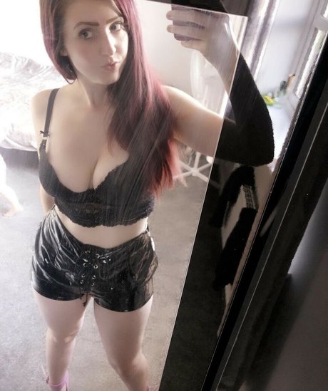 Crystal r1992 exclusive actress archive