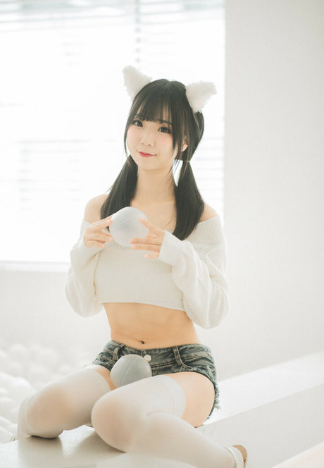 hattiecos exclusive model picture