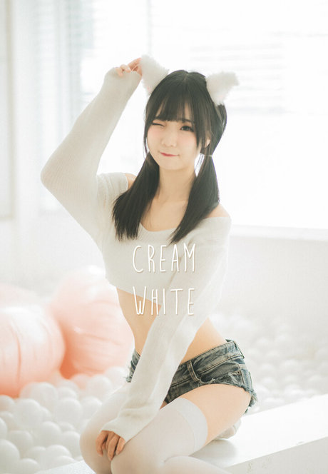 hattiecos star naked archive