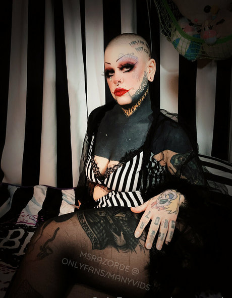 naked men onlyfans hd pic