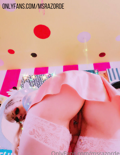 msrazorde star hot img