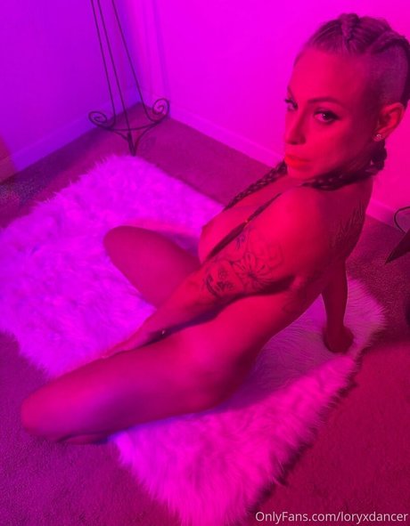 lorylace hot actress img