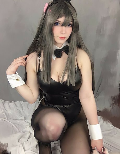 lady pizza hug free actress gallery