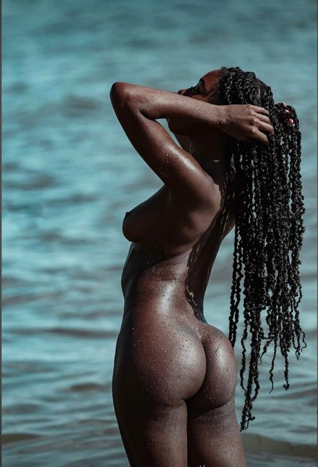 JordanneDeveaux hd pornstar gallery