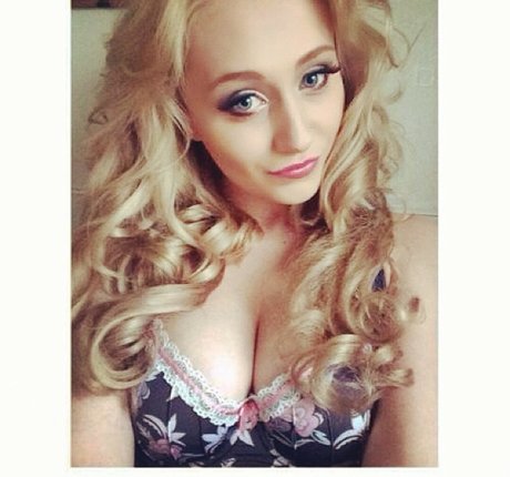 Missrachaelcx hot actress pics