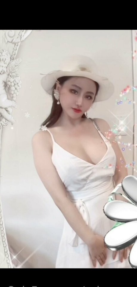 asiansora hot pornstar pics