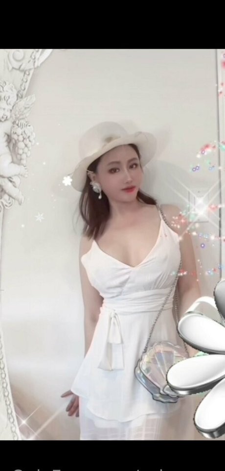 asiansora pretty pornstar pictures