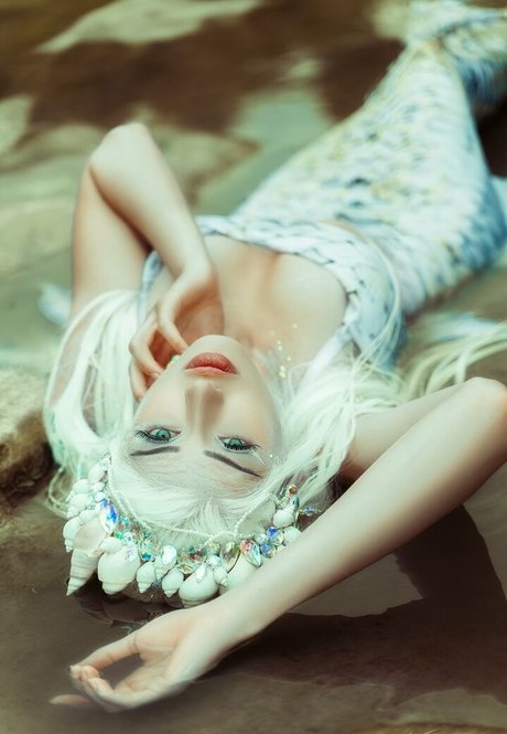 Farbenfuchs nudes pornstar galleries