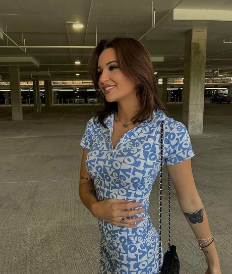 Brylee hot actress images