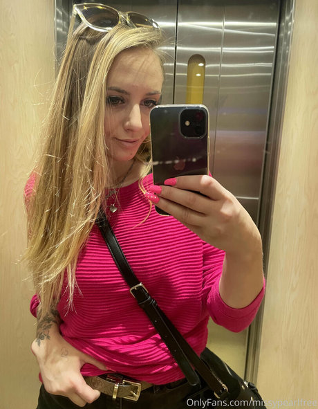 brittneyleathers pornstar high quality img