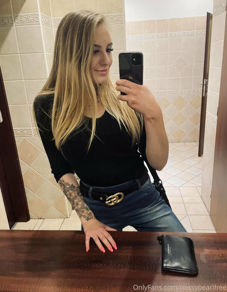 brittneyleathers star hd photo