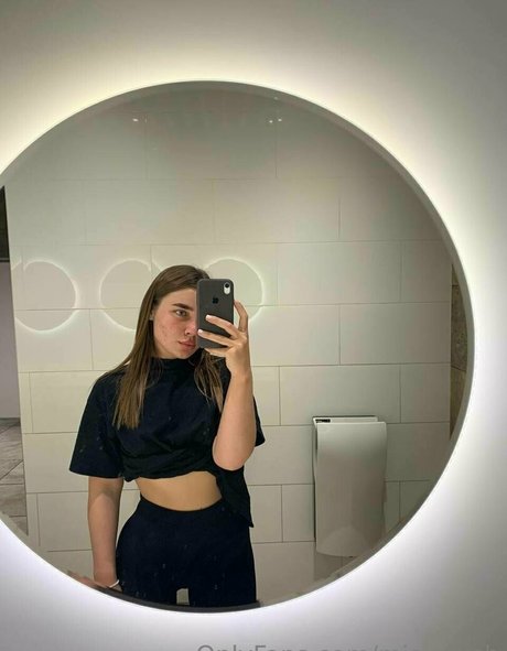 raketaraketa1998 star naked archive