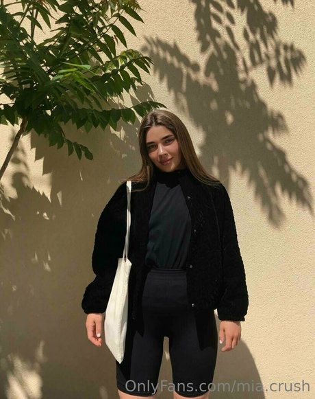 raketaraketa1998 exclusive model img