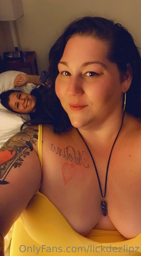 lickdezlipz model perfect images