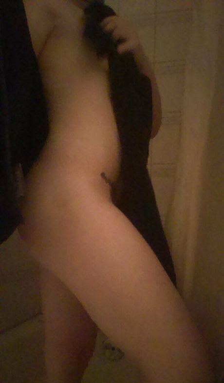 katiiemae star art archive