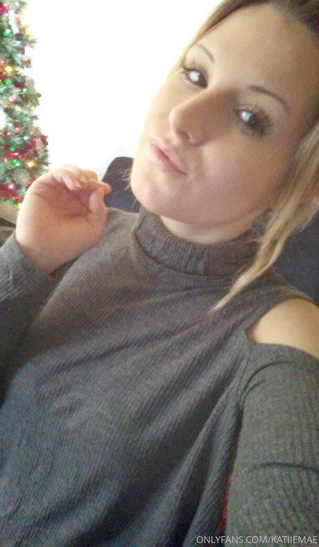 katiiemae hd actress picture