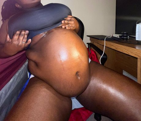 izzyeats pornstar pretty picture