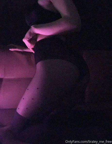 liraley me free art star galleries