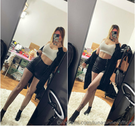 sinnerluna top pornstar pic