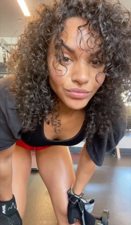 Jordan Coleman nice actress pictures