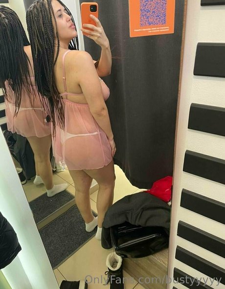 bustyyyyy porn model photo