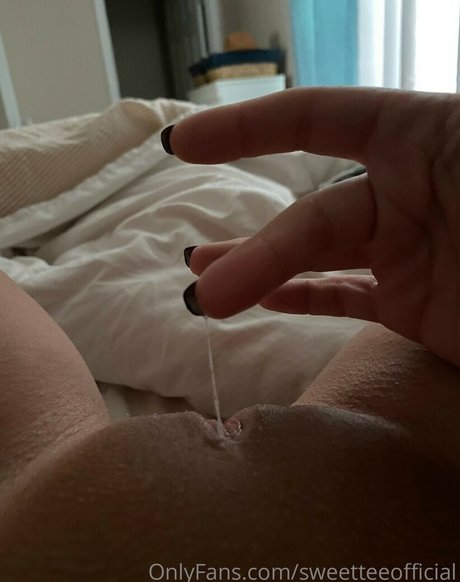 sweetteeofficial star pornographic picture