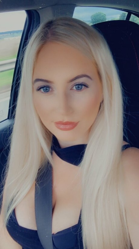 Kinkerbells1 sexy star archive