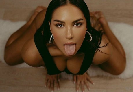 svenjaaa star beautiful pic