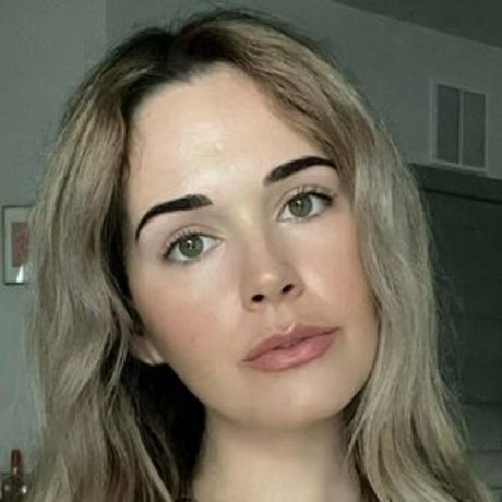 flightattendantaria adult actress photo