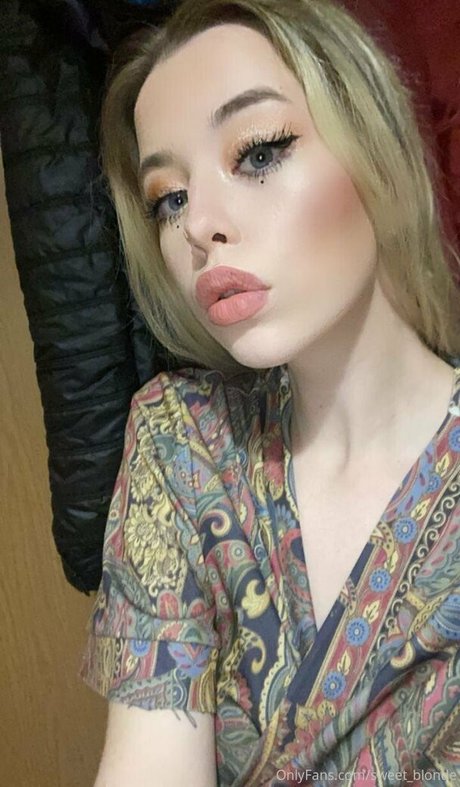 hot blonda art star gallery