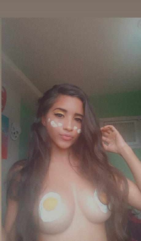 Lari Cogumelos nice pornstar photos