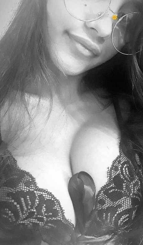 Lari Cogumelos nice pornstar picture