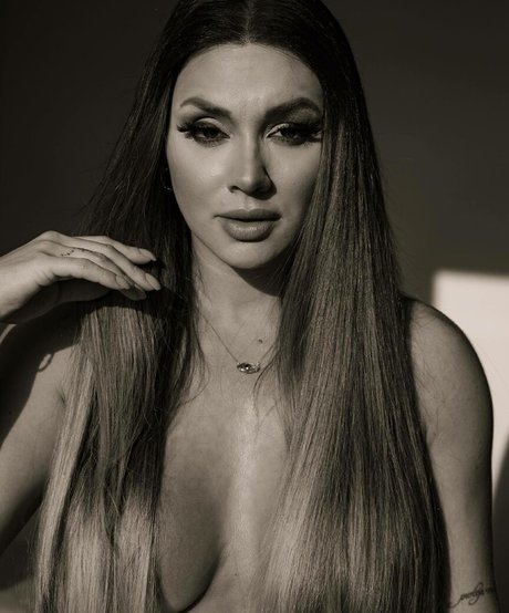 Juliana Salimeni pornstar best images