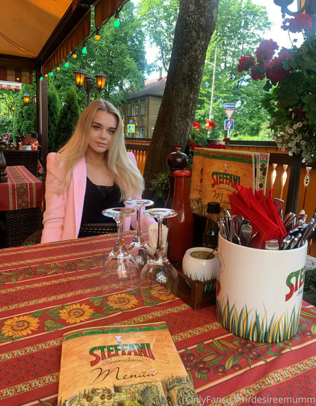 Desiree Mumm pornstar photo