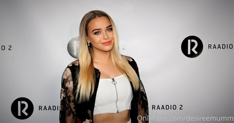 Desiree Mumm star beautiful photo