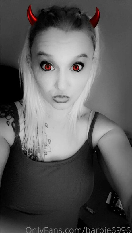 barbie6996 pornstar erotic img