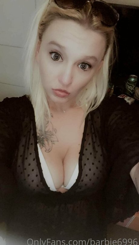 barbie6996 perfect pornstar pics