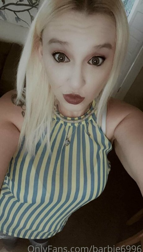 barbie6996 pornstar nudes picture