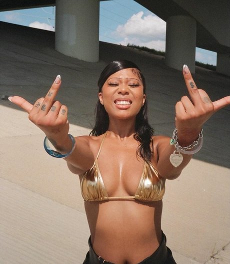 Sukibaby star xxx gallery