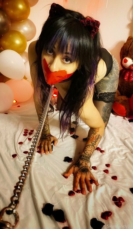 skullcandybri erotic actress photos