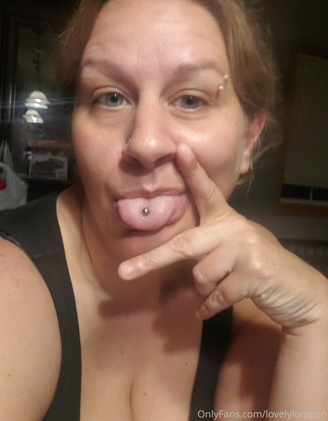 lovelyloreann pornstar erotic picture