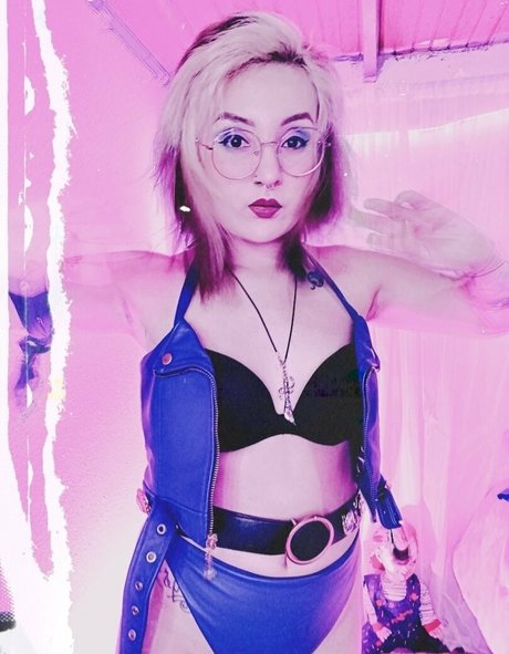 aprilswetdreams top model pics